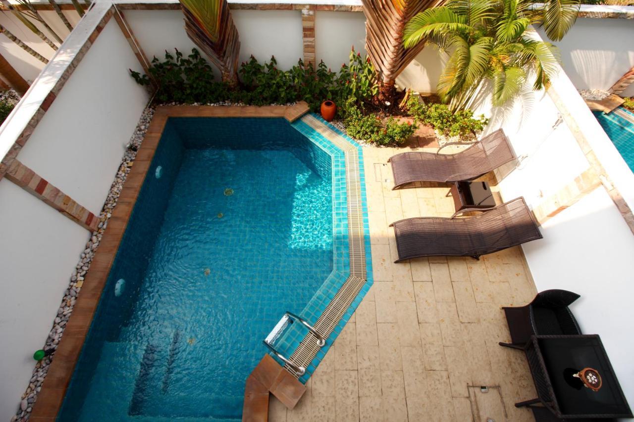 Hidden Palm Pool Villas Pattaya Exterior photo